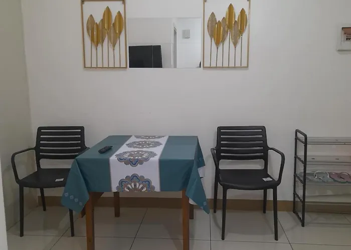 Smdc 2bedroom Sm Southmall شقة *